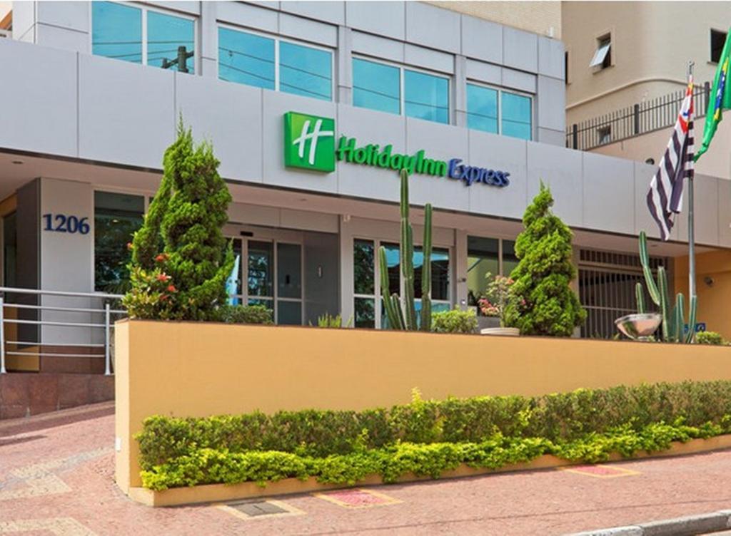 Holiday Inn Express Avenida Sumare São Paulo Extérieur photo