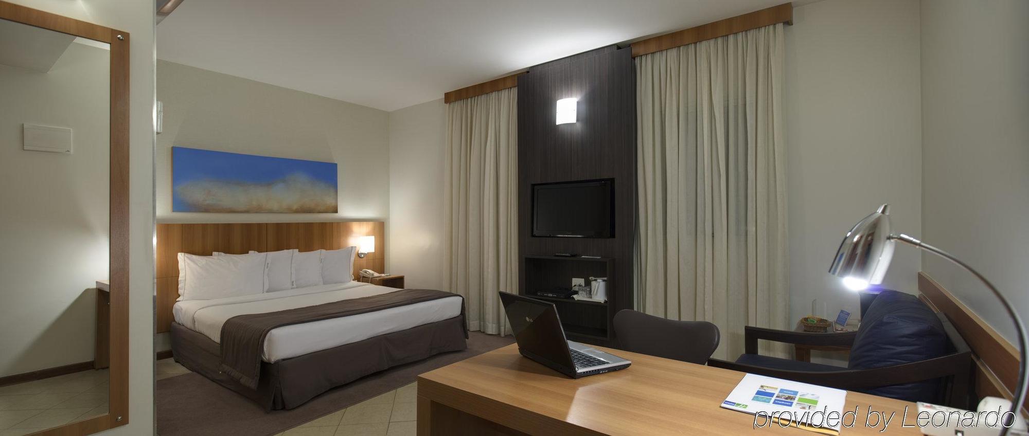 Holiday Inn Express Avenida Sumare São Paulo Extérieur photo