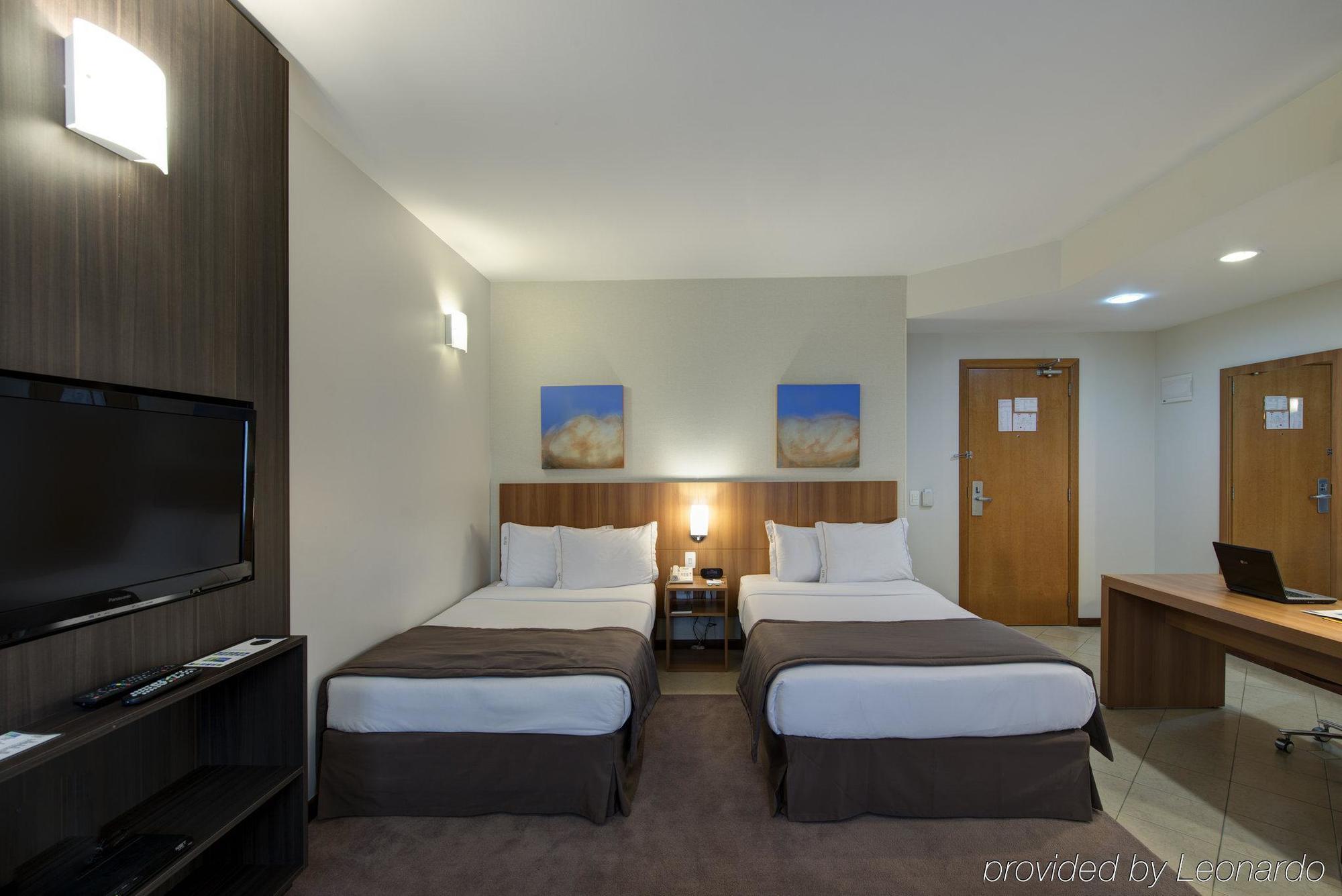 Holiday Inn Express Avenida Sumare São Paulo Extérieur photo
